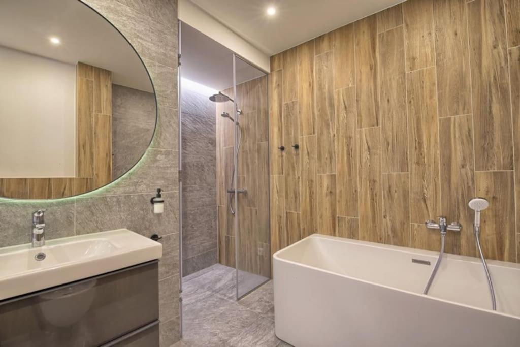 Cosy 3 Room Apartment. Vilnius Buitenkant foto